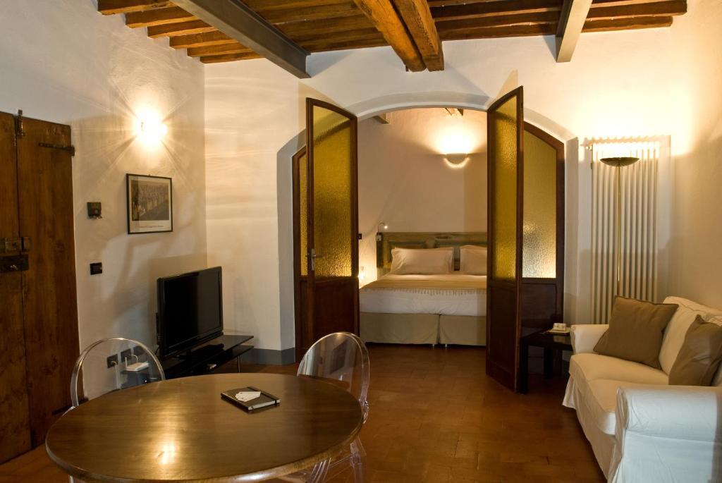 Callegherie 21 Boutique B&B Imola Habitación foto