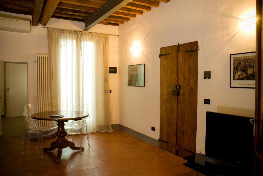 Callegherie 21 Boutique B&B Imola Habitación foto