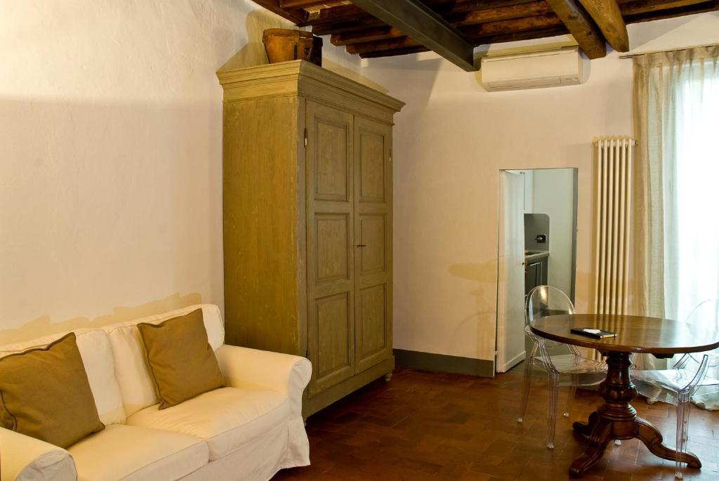 Callegherie 21 Boutique B&B Imola Habitación foto