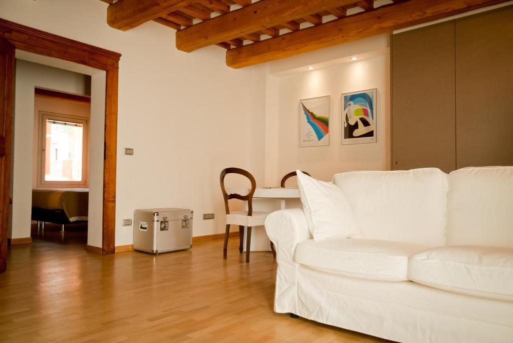 Callegherie 21 Boutique B&B Imola Habitación foto